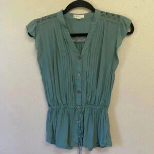 Women’s Cap Sleeve Blouse